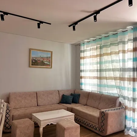 Lalzi Bay,beach アパート *